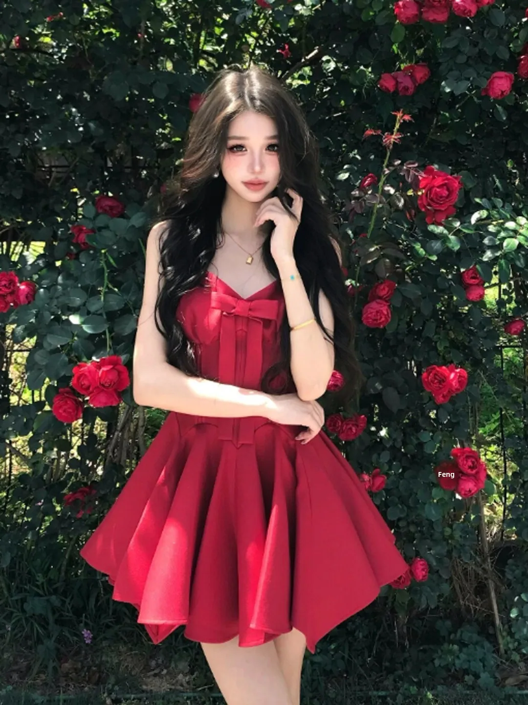 

Retro Style Unique Super Beautiful Red Strap Dress Small Size Super Popular Waist Cinched Puffy Skirt Summer Women's Dress