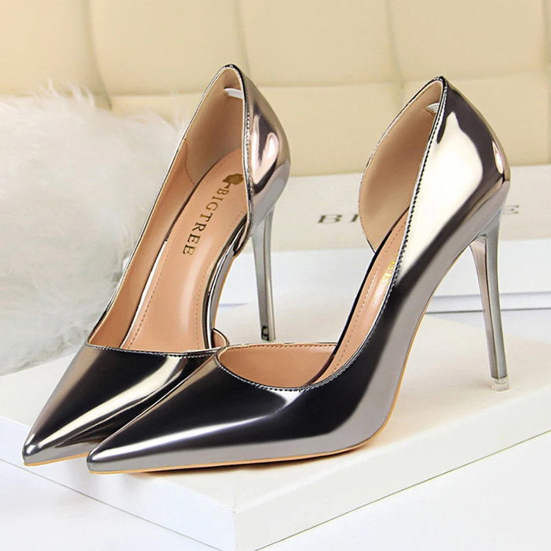 

Женские модные бронзовые туфли-лодочки на высоком тонком каблуке 10,5 см, женские блестящие шикарные вечерние клубные модельные туфли, женские элегантные туфли с острым носком