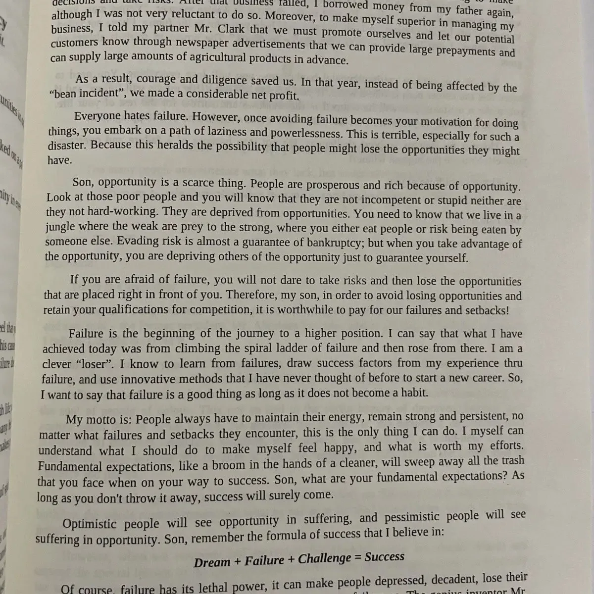 Paperback The 38 Letters From J D Rockefeller To His Son English Business Success Book