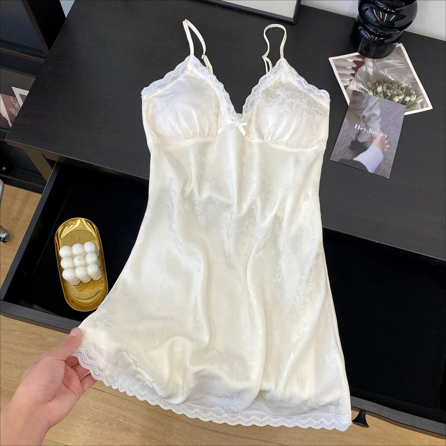 

Women Chemise Nightgown Sexy Lace Nightdress Sleepwear Gown Loungewear Print Summer Silky Satin Bathrobe Nightwear Homewear