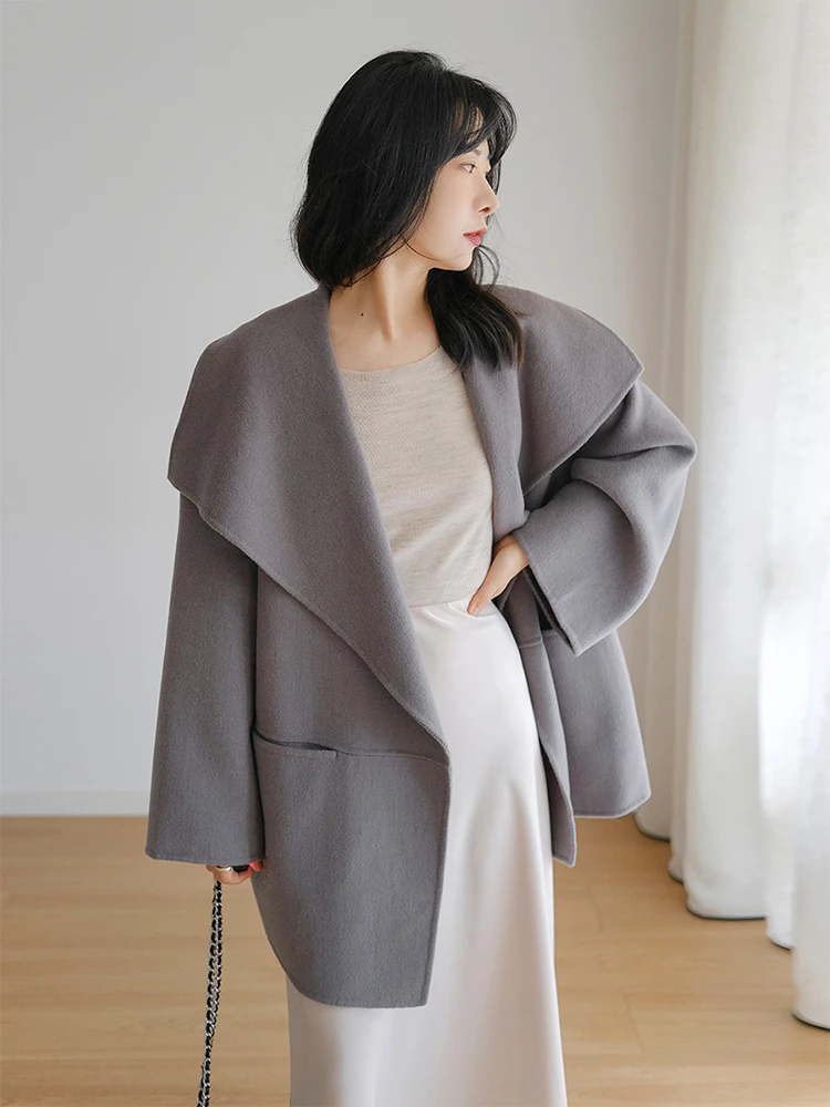 

Двустороннее шерстяное пальто Sanliacheng Chenchen темно-синего цвета с большим воротником, женская верхняя одежда из кашемира, элегантная и стильная.