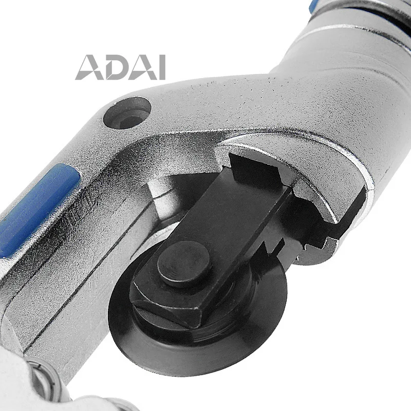 

Миниатюрный ручной инструмент для резки труб из нержавеющей стали, портативный, для труб PPR, железных и медных, а также для труб ПВХ.