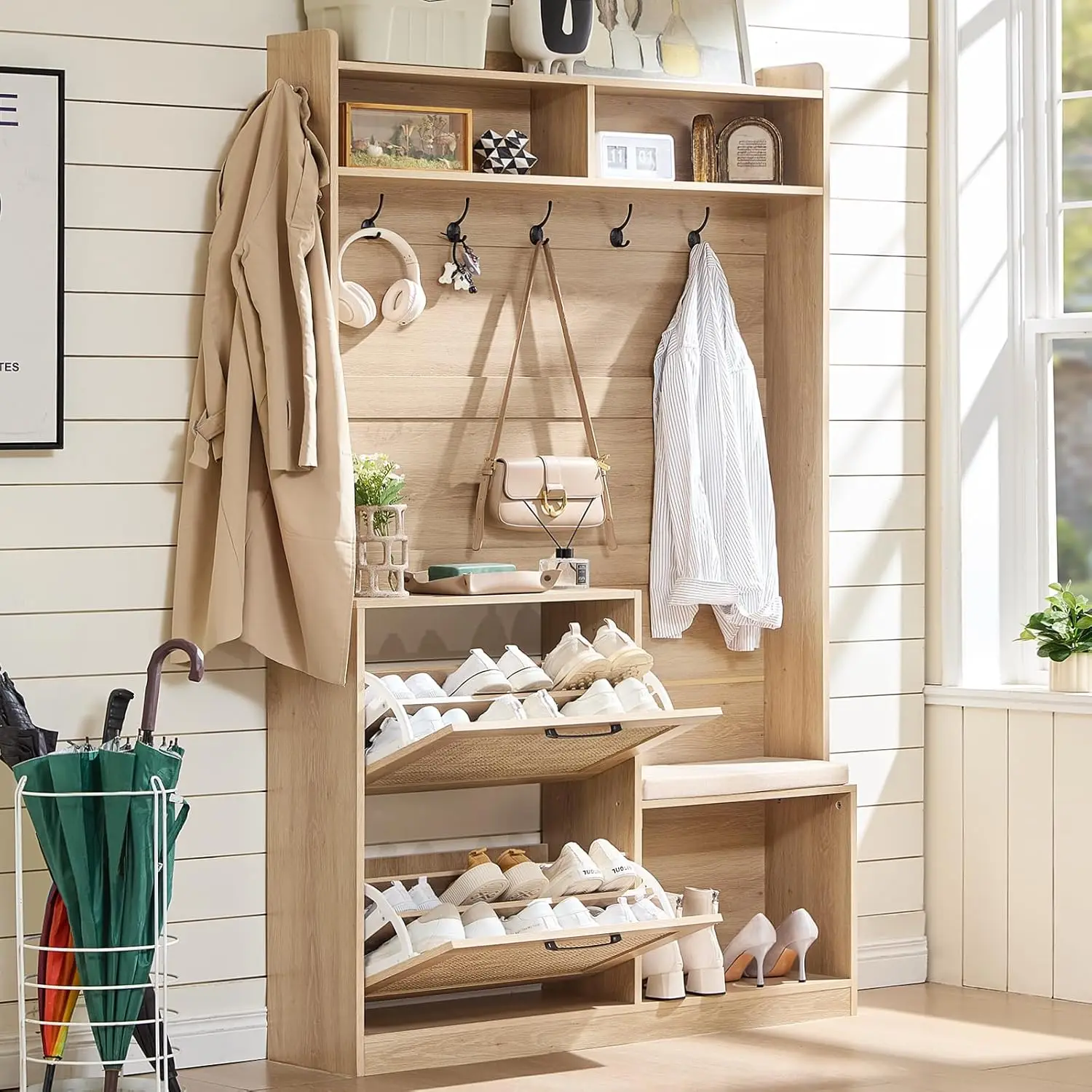 

Вертикальная вешалка-шкаф в стиле бохо высотой 78 дюймов с сиденьем и местом для обуви, многофункциональная вешалка-тумба 4-в-1 из ротанга для прихожей с 2 откидными ящиками и мягким сиденьем