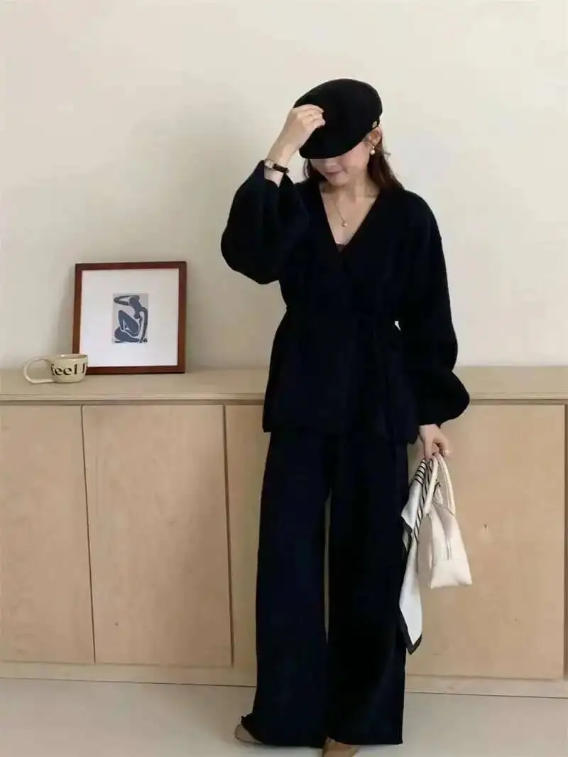 [EWQ] Fashion V-neck Long Sleeve Lace Up Sweater And High Waist Trousers Casual Women Knit Set Clothing 2025 Autumn New 16O1719