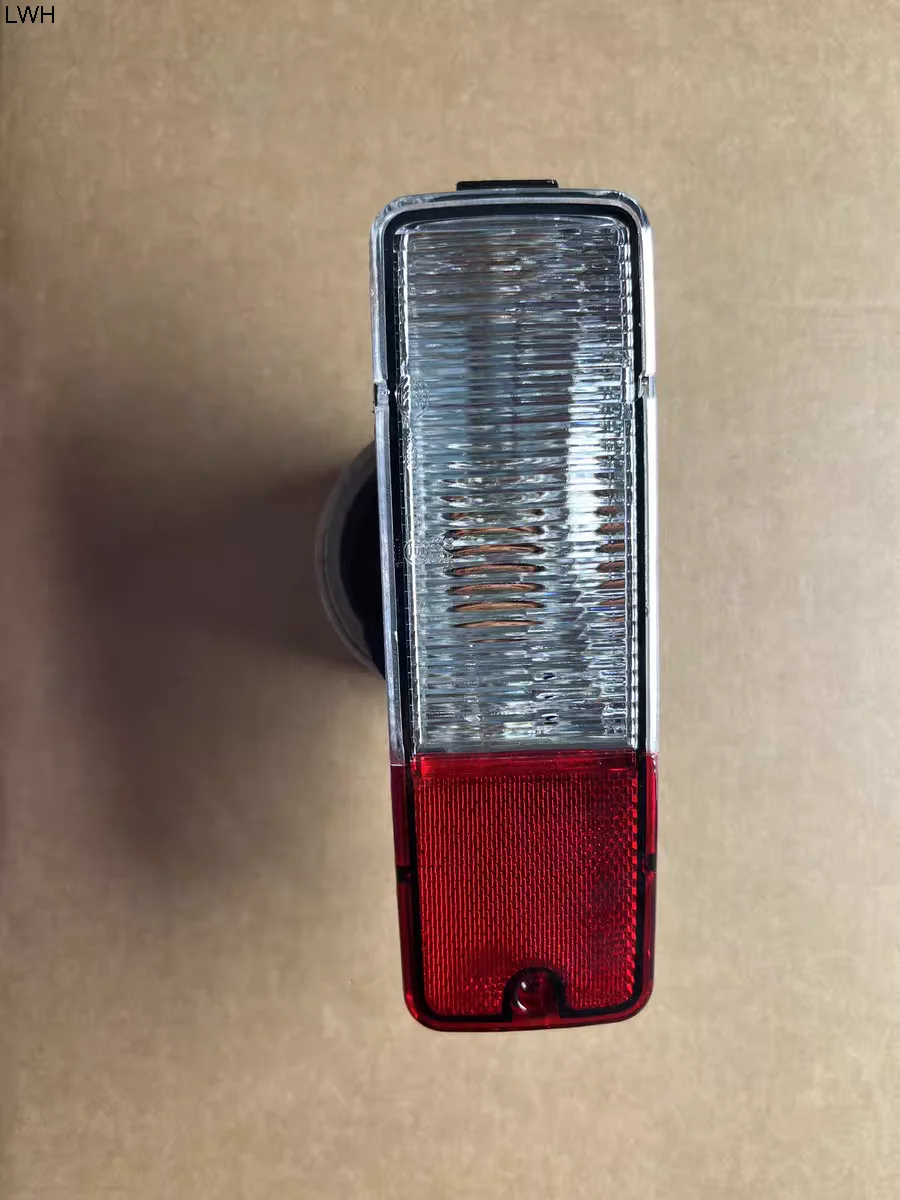 Auto parts High quality Rear fog light Rear reversing light  rear bumper light with bulb  For Suzuki Landy