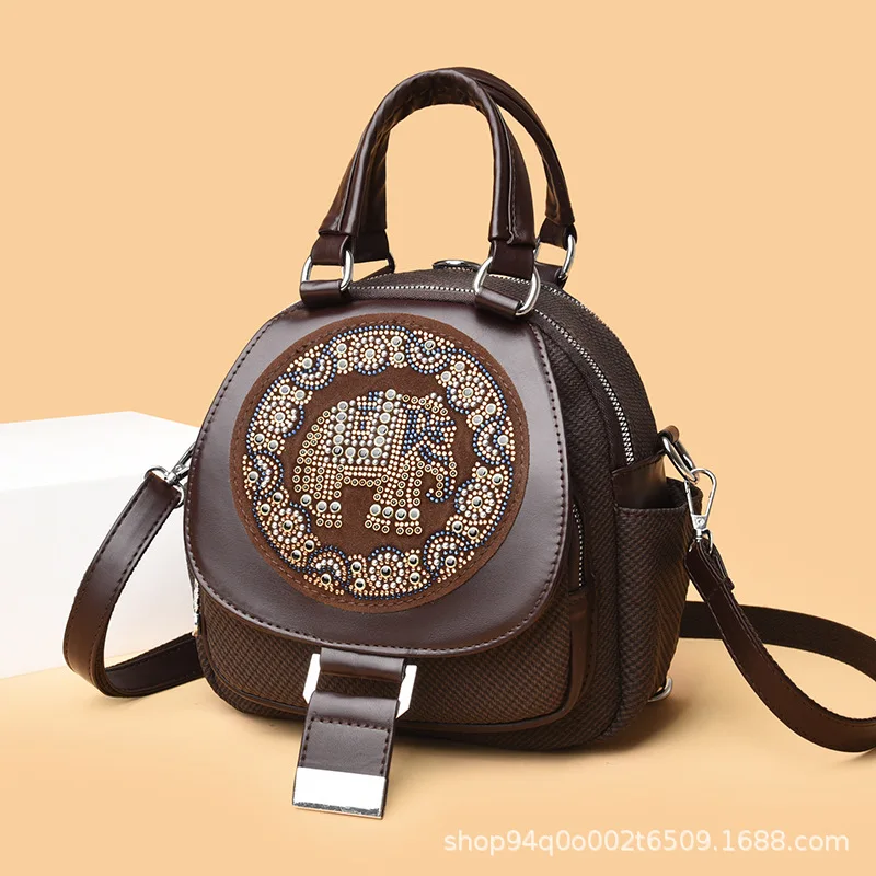 

New Diamond-encrusted Shell Bag Women's Shoulder Messenger Handbag Fashion Trend Small Bag Daily Matching