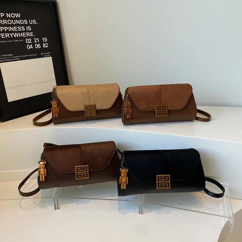 

Stylish Minimalist Shoulder Bag for Women Office Commute with PU Material Interior Card Slots Spacious Pockets Easy to Match