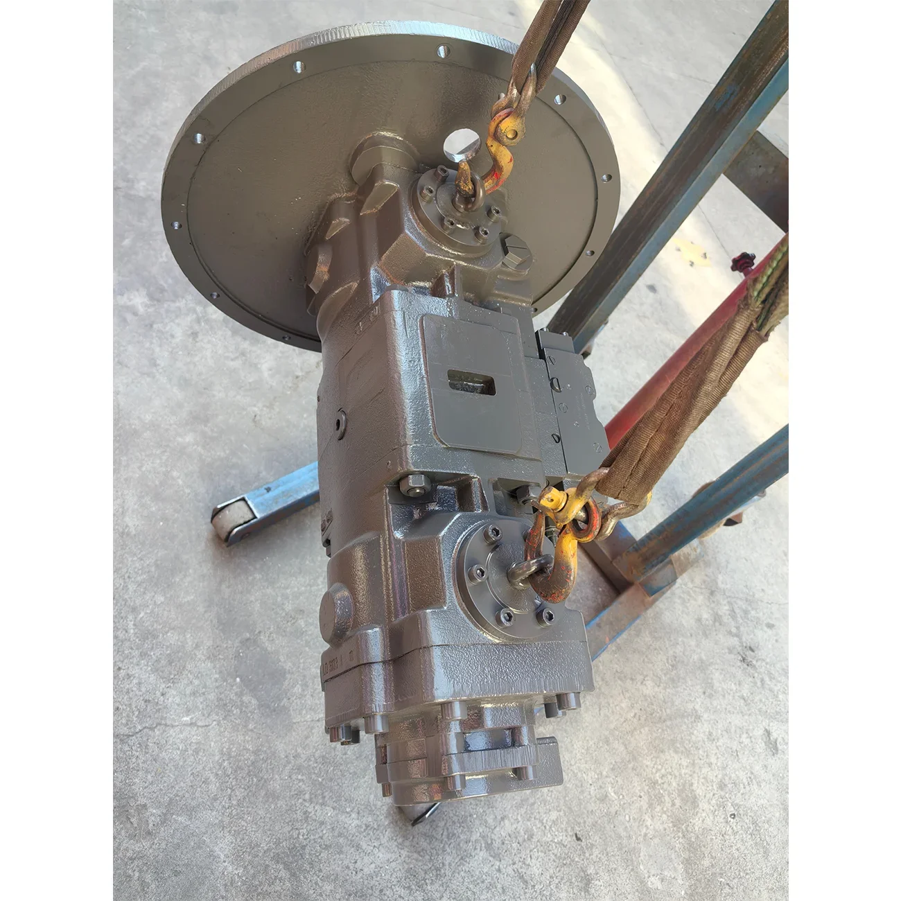 مضخة هيدروليكية ذات جودة ممتازة LPVD107 المضخة الرئيسية لحفارة Liebherr A 924 عجلة 9076756-001 LPVD مجموعة المضخات سلسلة كاملة #2