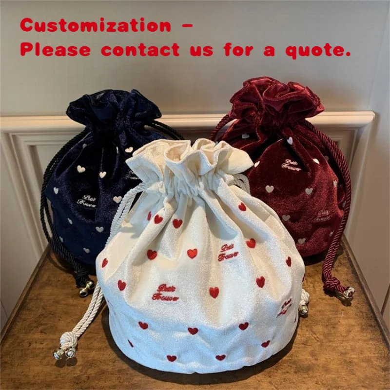 

custom.Chuanghua Large Round Velvet Drawstring Dust Bag Embroidery Velvet Make up Bag Velvet Bunny Bag