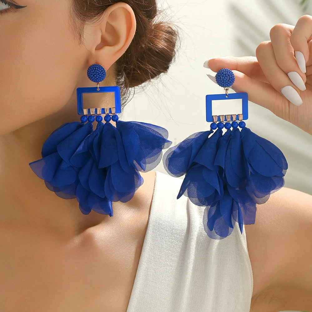 Sweet Romantic Square Connected Fabric Flower Hanging Earrings Elegant And Exquisite Women's Daily Vacation Handmade Jewelry