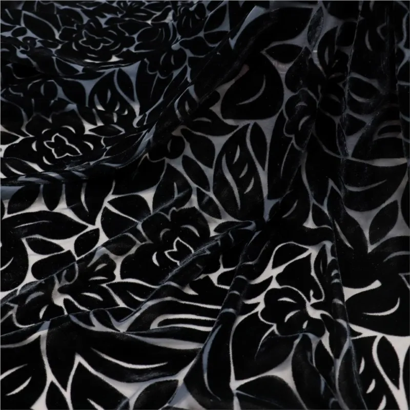 ชุดนอนผ้าไหมวิสโคสลายดอกไม้สีเดียวแบบทอผ้ากำมะหยี่และผ้าไหมไหม้แบบกี่เพ้า