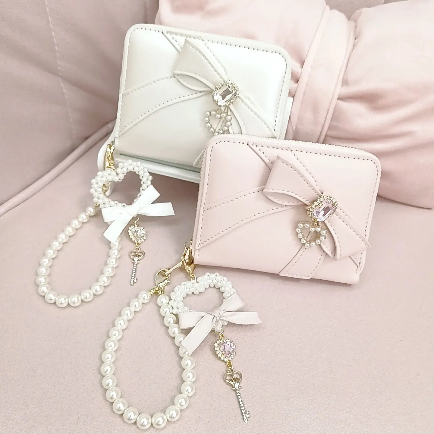 portafoglio-piccolo-giapponese-fatto-a-mano-con-cerniera-stile-lolita-fiocco-e-ciondolo-a-cuore-per-ragazze-e-donne
