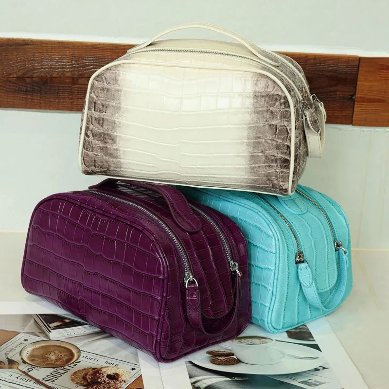 New color, new crocodile pattern, top layer cowhide, high-end texture, double zipper storage, layered makeup bag, travel handbag