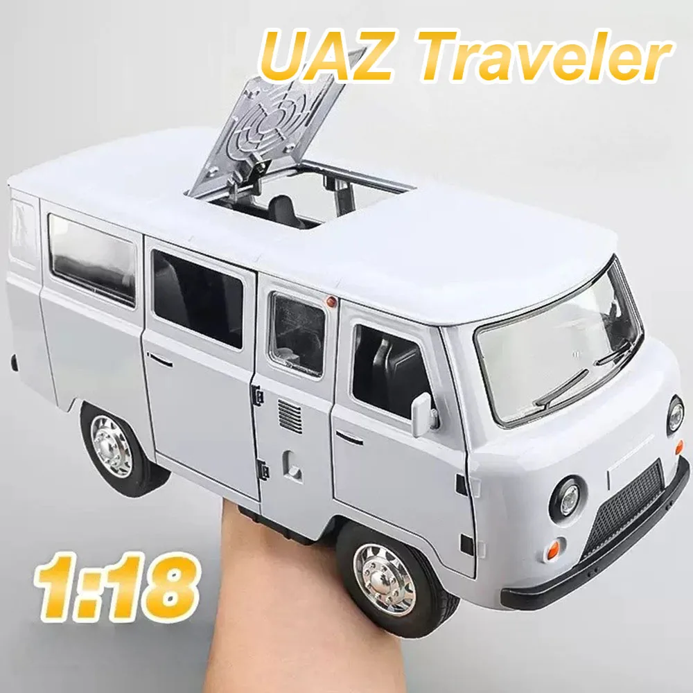 

1:18 Russia Alloy UAZ Traveler Hunter Diecast Model Toys Car Ornament 6 Doors Opened Spund Light Pull Back Vehices Boy Kids Gift