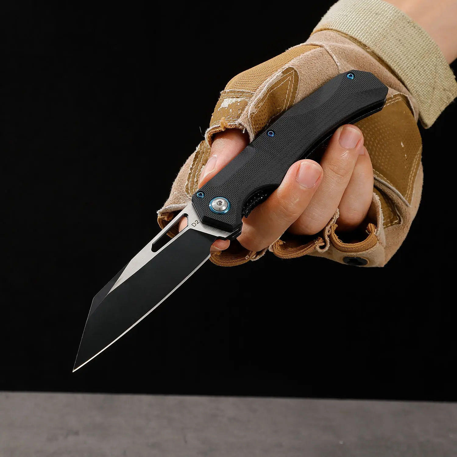 휴대용 접이식 칼 D2 강철 고경도 G10 핸들 야외 EDC 다기능 필드 생존 가정용 과일 칼 도구