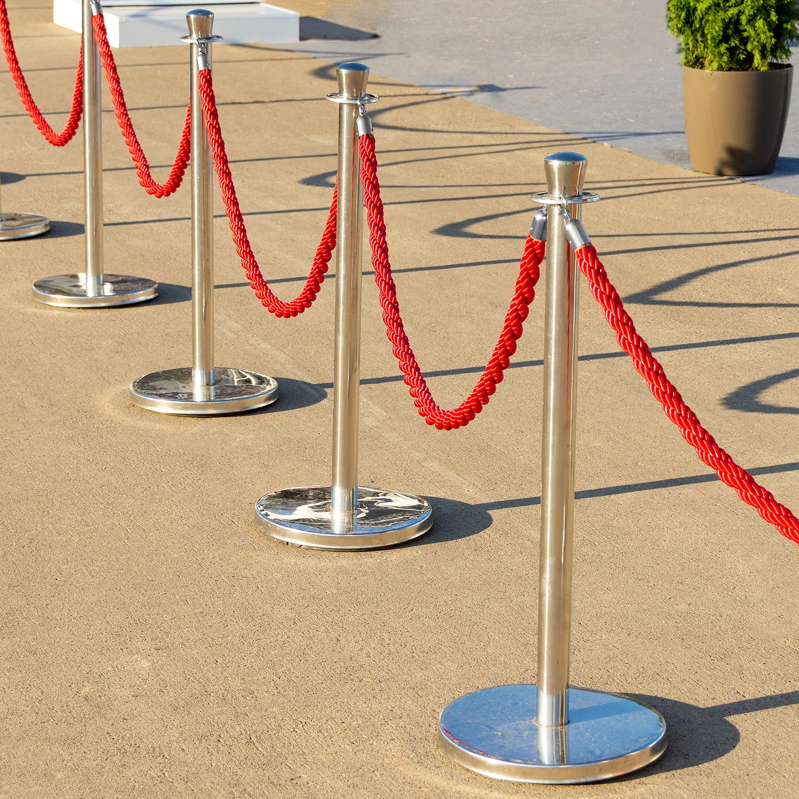 

2pcs Rope Stoppers Stainless Steel Decking Rope Hook Fittings Red Velvet Middle Silver Hook Residential Commercial