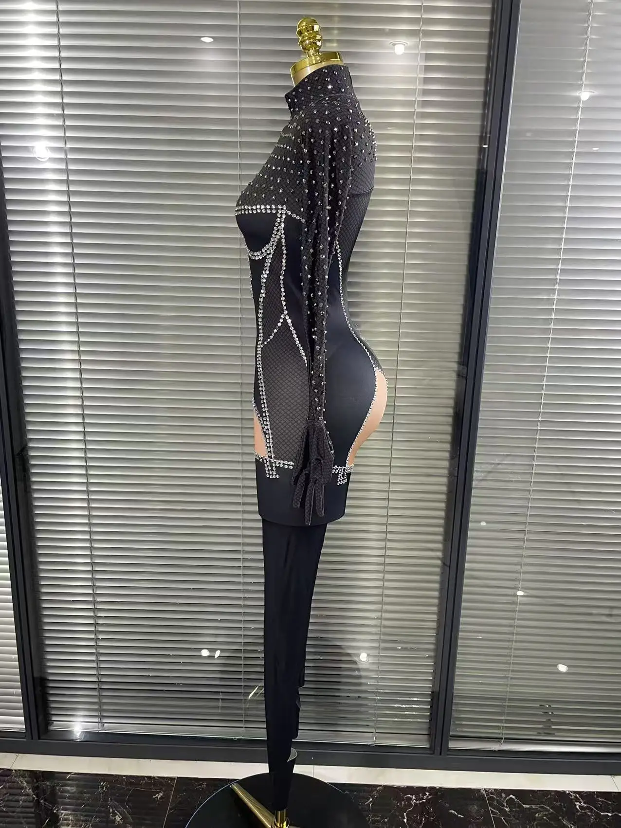 عالية تمتد المرأة طويلة الأكمام التسلق الماس Bodycon بذلة طويلة نادي ليلة بار راقصة أداء زي المرحلة ارتداء