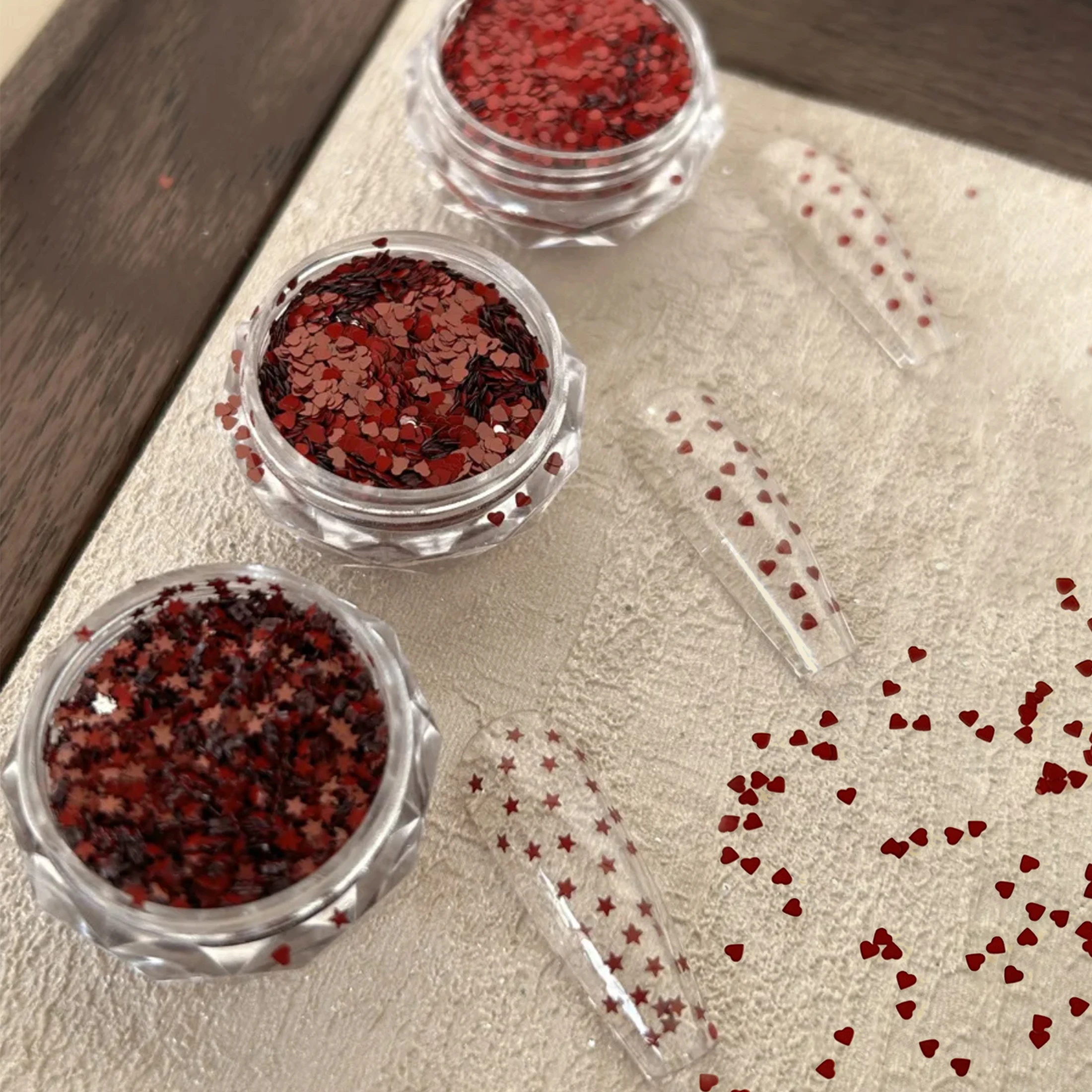 1 قطعة/3 قطعة إكسسوارات الأظافر لامعة اليدوية DIY يمكن ارتداؤها مسمار الديكور اكسسوارات الظلام الأحمر نجمة صغيرة الحب بريق