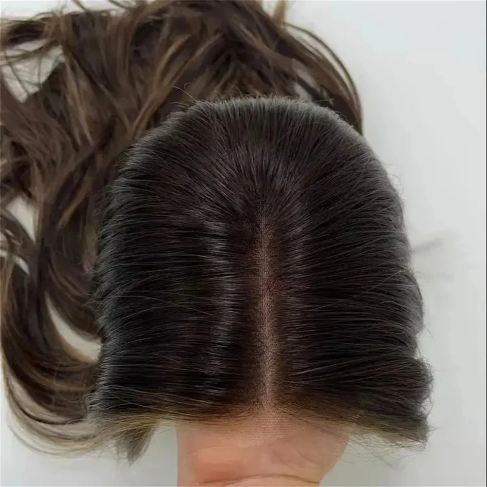 Dunkelbraune, gesträhnte synthetische Lace-Front-Perücke für Frauen, brünette, natürliche Wellen, klebefreie Perücke, 13x4, realistisch aussehende Perücke, Wear&Go