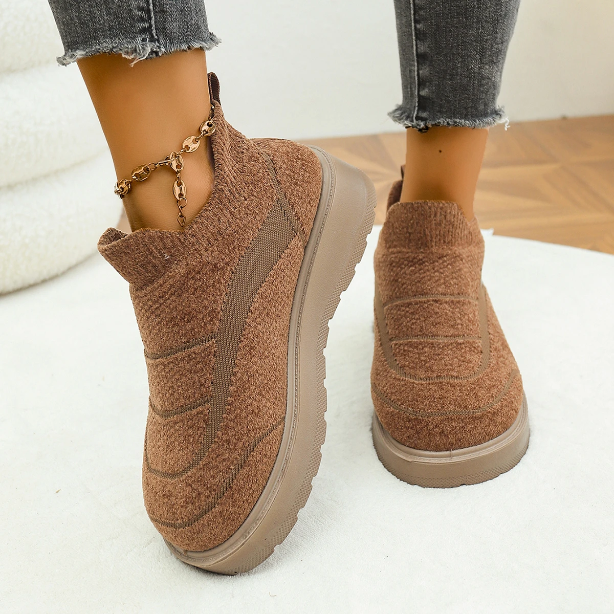 أزياء جديدة نمط مريح ارتداء مقاومة المضادة للانزلاق أحذية نسائية الشتاء أنيقة بلون جولة رئيس أحذية العمل الدافئة