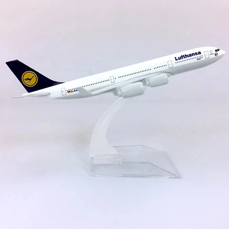 16CM 1:400 Scale Air German Lufthansa Airplane Airbus 340 A340 Model W Base Alloy Aircraft Plane Collectible Display Toy Model