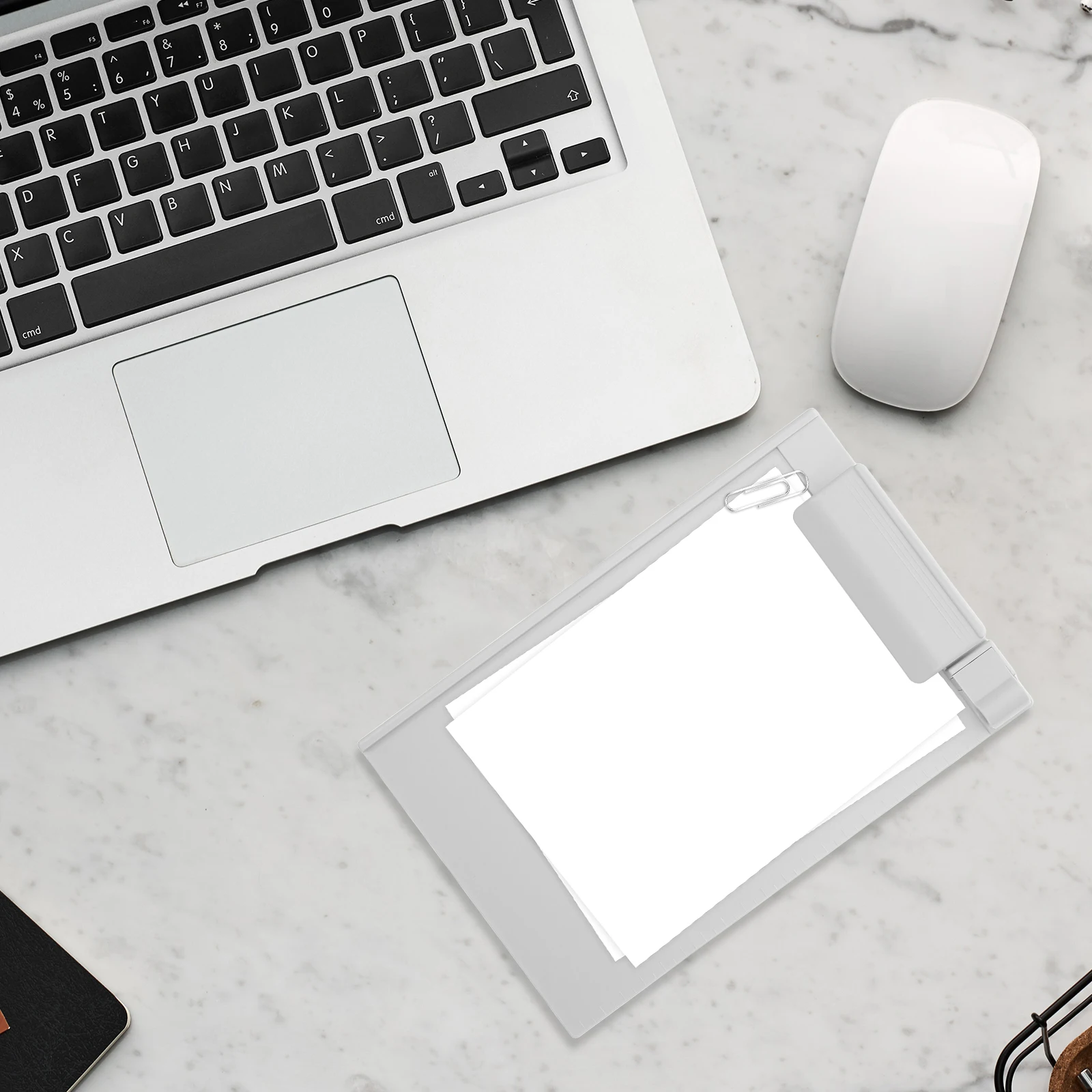 حامل ورق مقوى بمشبك من البلاستيك مقاس A5 خفيف الوزن للكتابة في المكتب والمدرسة والسفر #5