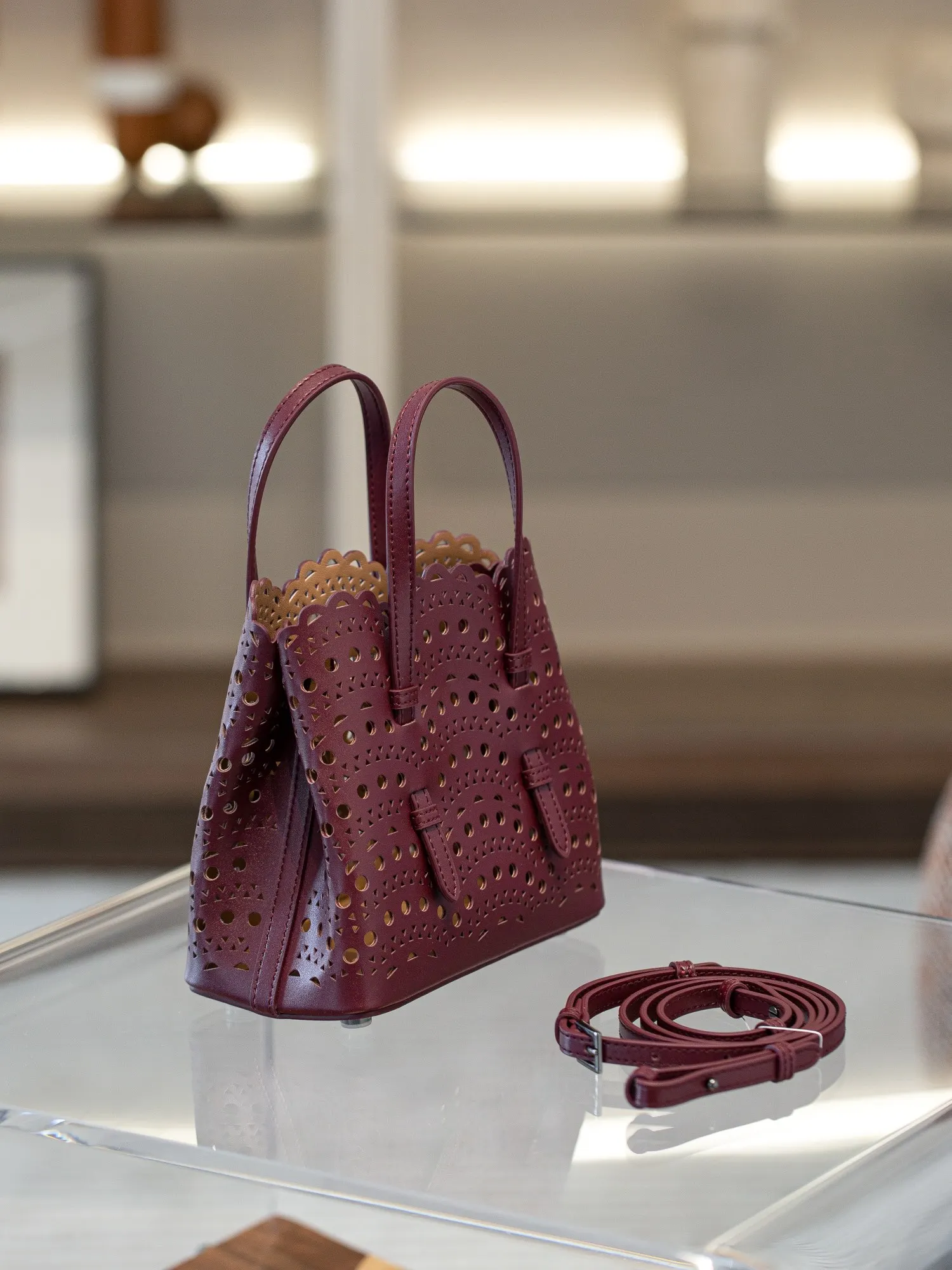 Brand Design Luxury High Quality Cowhide Shoulder Handbags For Women 2024 Fashion Large Capacity Genuine Leather Bucket Bag - view 4