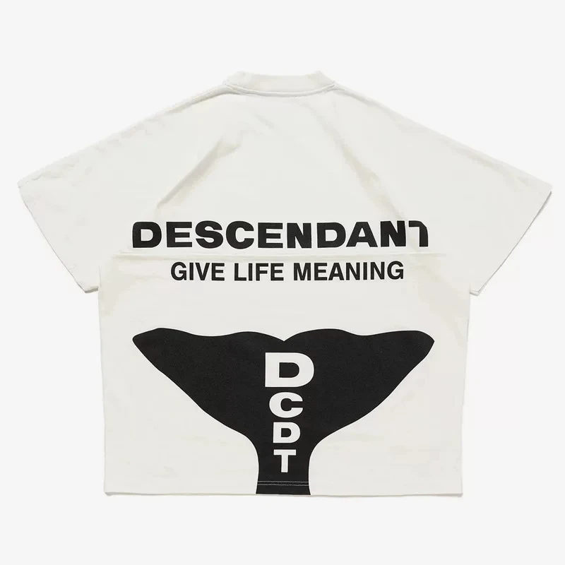 DESCENDANT DCDT Men's Whale Tail Back Print T-Shirt Japanese Streetwear Fit Short Sleeve Tee Casual Crew Neck Summer Fashion Top