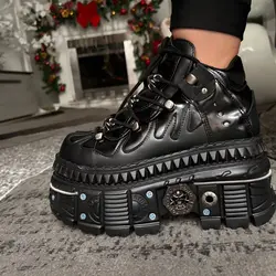Round Toe Metal Rivet Short Boots 2025 New Fashion Men/women Punk Street Rock Thick Sole Boots Black Sports Casual Lace Up Pumps
