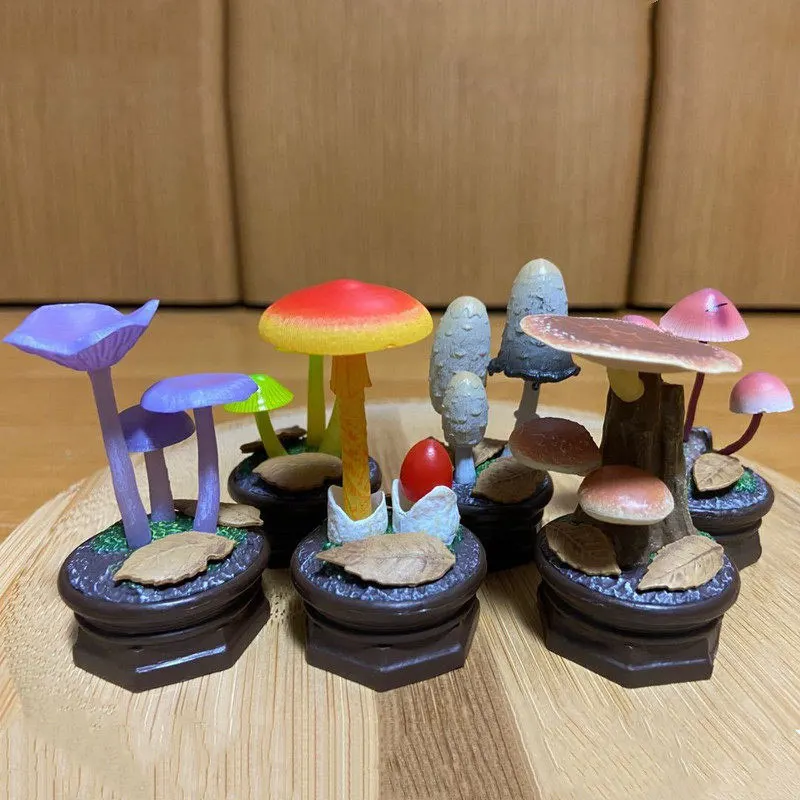 

QUALIA Gashapon Mushroom 3D Figures Vol 2 Realistic Fungus Cognitive Model Collectible Desktop Decor For Plant Lovers Collectors