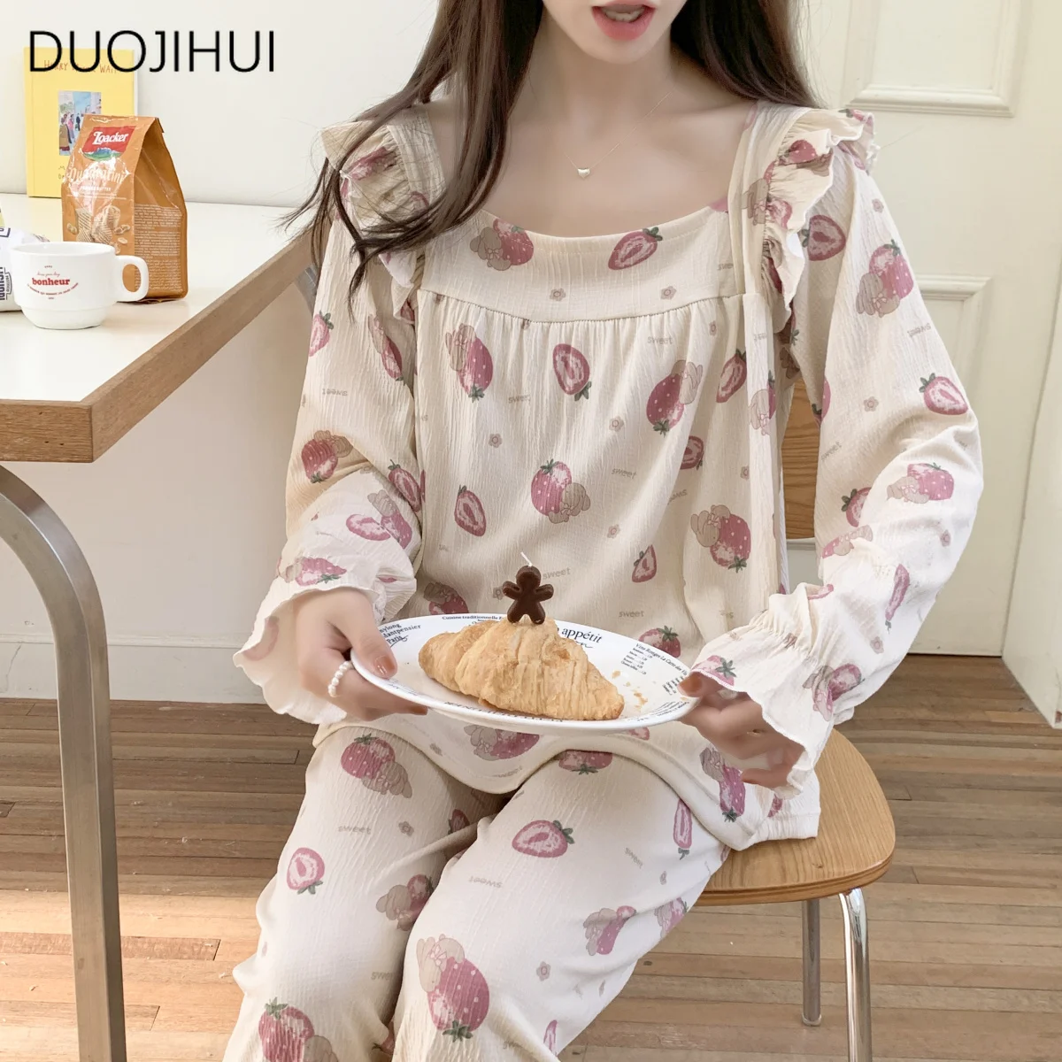 DUOJIHUI Spring Two Piece Chicly Printed Female Pajamas Set New Fashion Pullover Simple Pant Sweet Casual Home Pajamas for Women