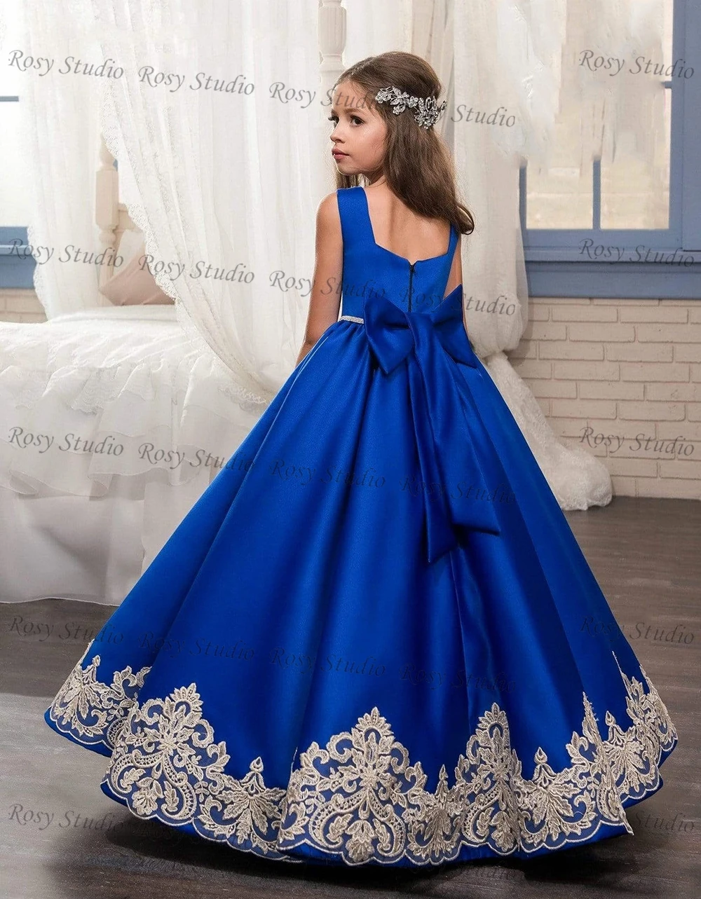 Elegante Quadratischen Ausschnitt Royal Blau Blume Mädchen Kleider Bodenlangen A-line Appliqued kinder Party Kleid Satin Formale Prom Tragen