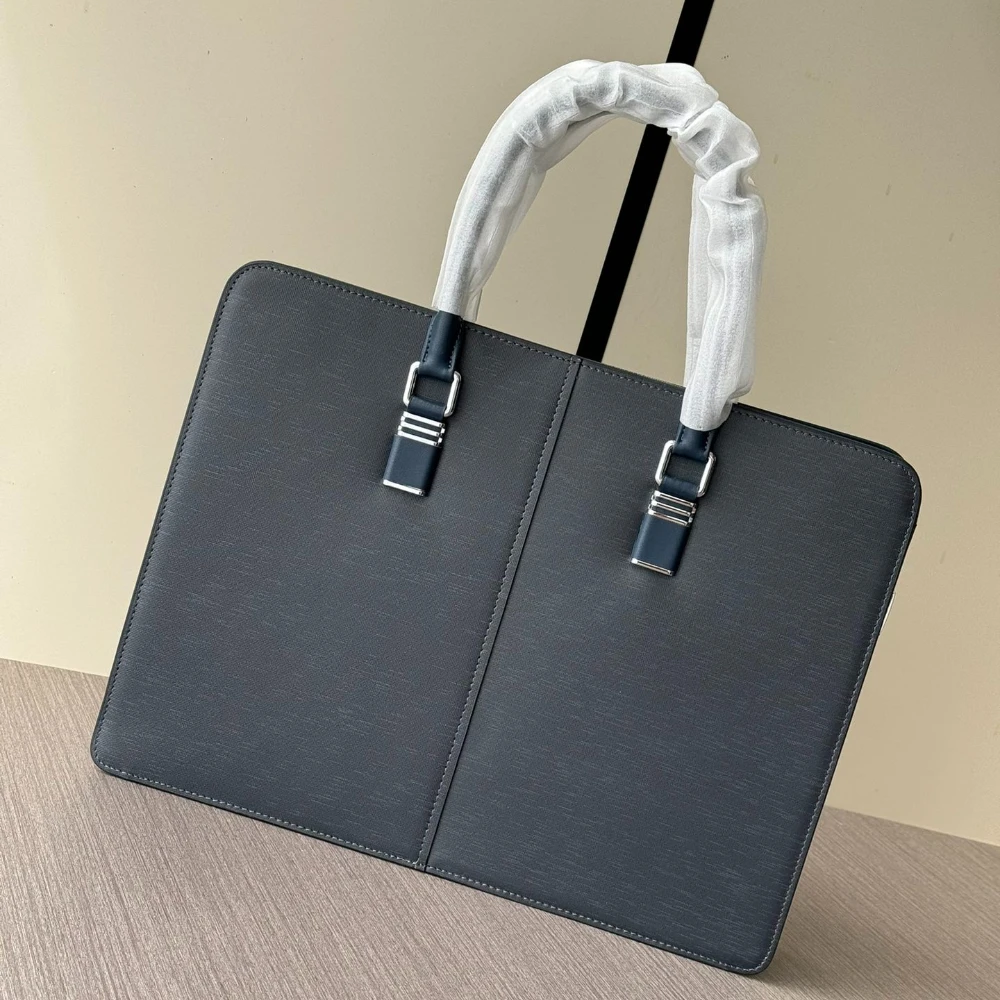 

Новые роскошные дизайнерские женские сумки на плечо, однотонные модные праздничные рюкзаки, универсальные сумки через плечо для отдыха известного бренда 2025