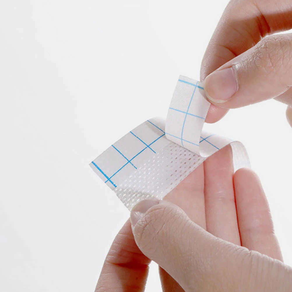 

5 Rolls Sweat Pad Sleeve Liners Ultra-absorbent Hat Cover Absorbing Pads for Headgear Golf Non-woven Fabric Collar Sticker