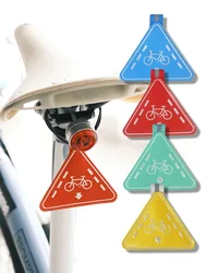 Placa reflectante para montar en bicicleta por la noche, cojín triangular colgante, señal de advertencia de seguridad, accesorios de decoración interior de coche