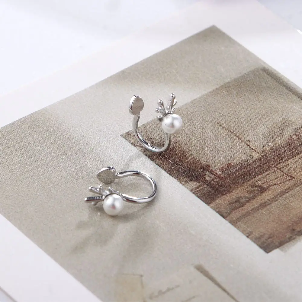 هدية الأزياء والمجوهرات كليب القرط الأحمر الأبيض الغضروف مسمار الأيائل الأذن كليب اللؤلؤ الأذن كليب الكورية نمط أقراط عيد الميلاد #2