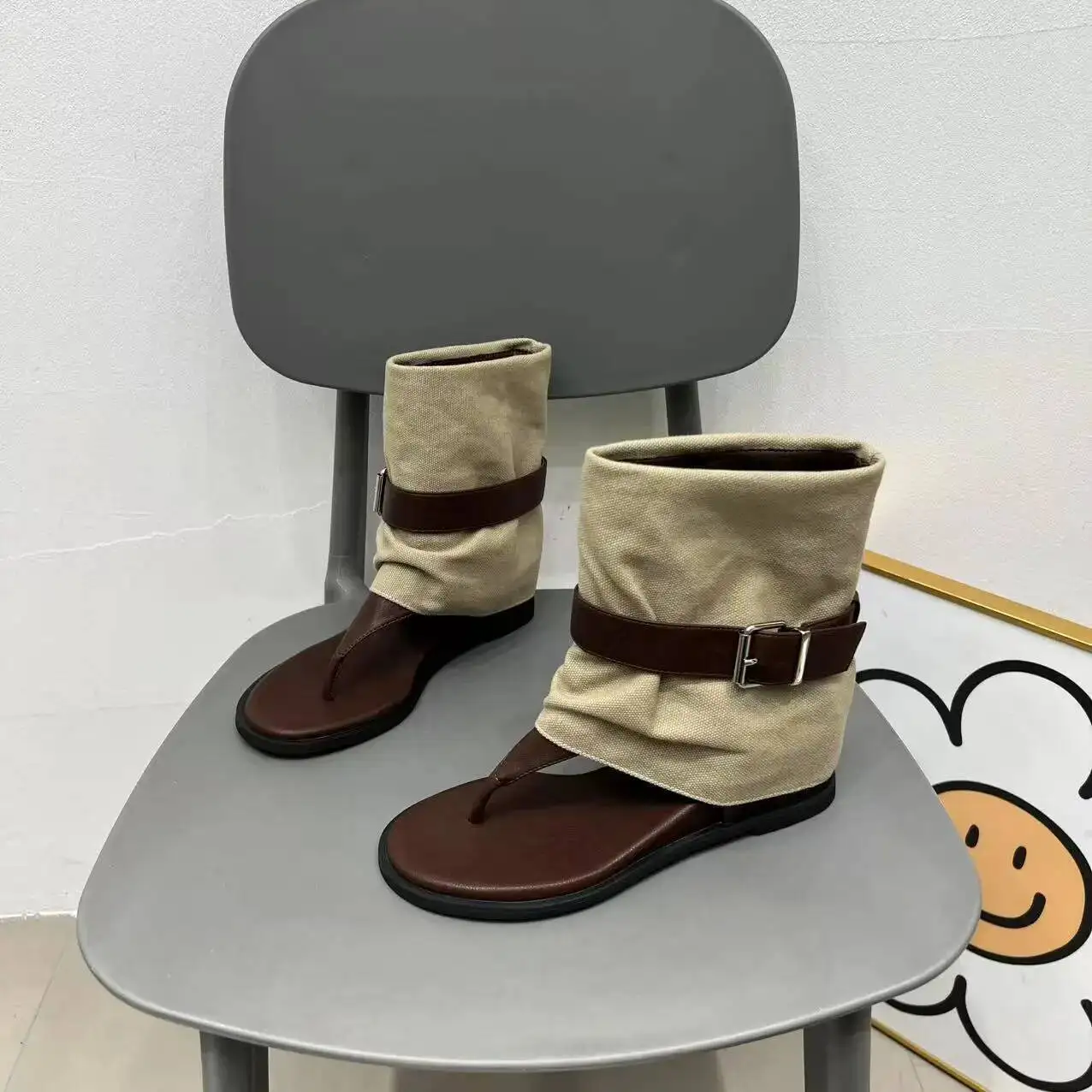 

Женские сандалии-гладиаторы на плоской подошве, мягкие римские сандалии без шнуровки с открытым носком и ремешками, удобная летняя обувь, повседневные сандалии в стиле ретро