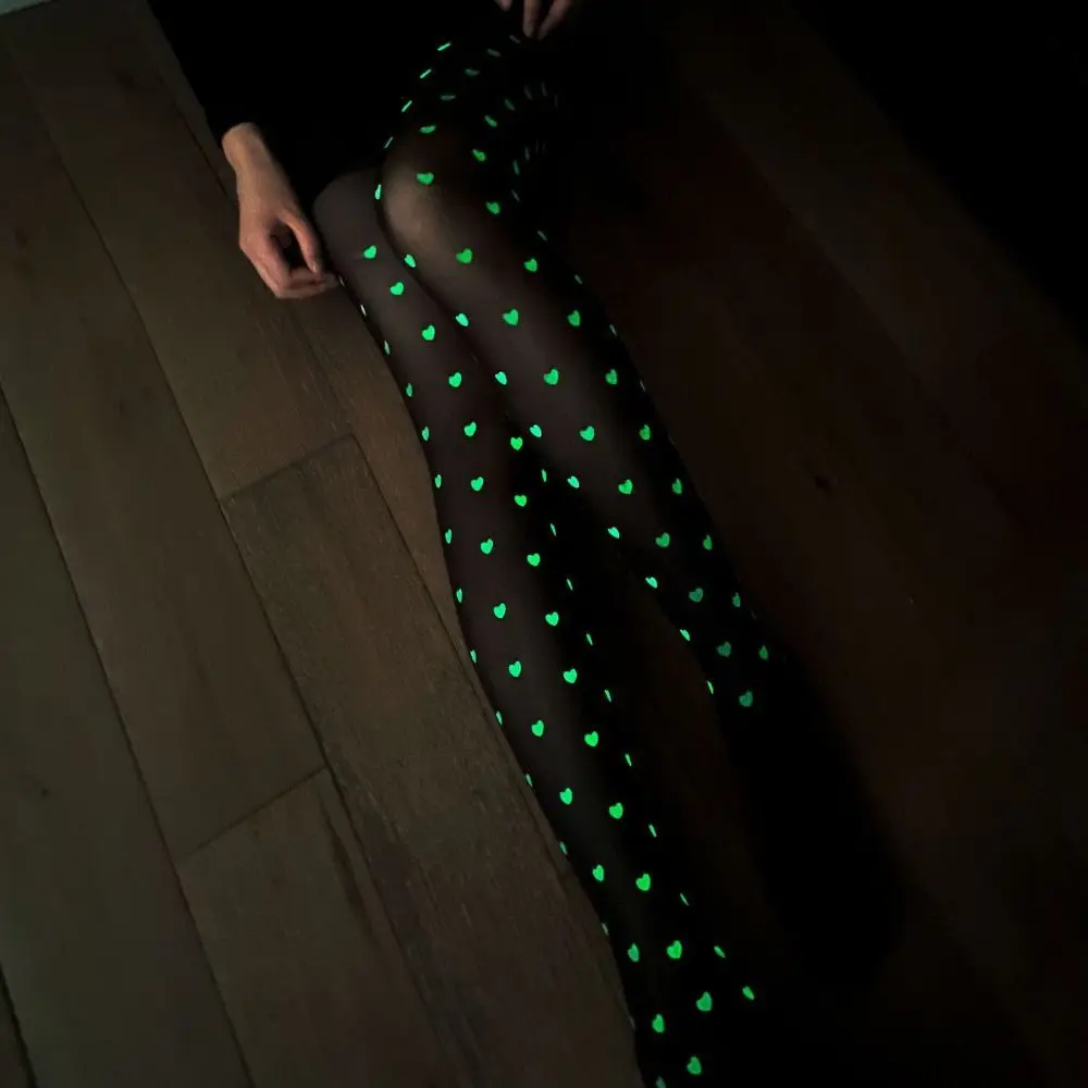 

Flirting Glow in The Dark Luminous Pantyhose Butterfly Heart Pattern Printing Tights Balck Elastic Sexy Pantyhose Lady