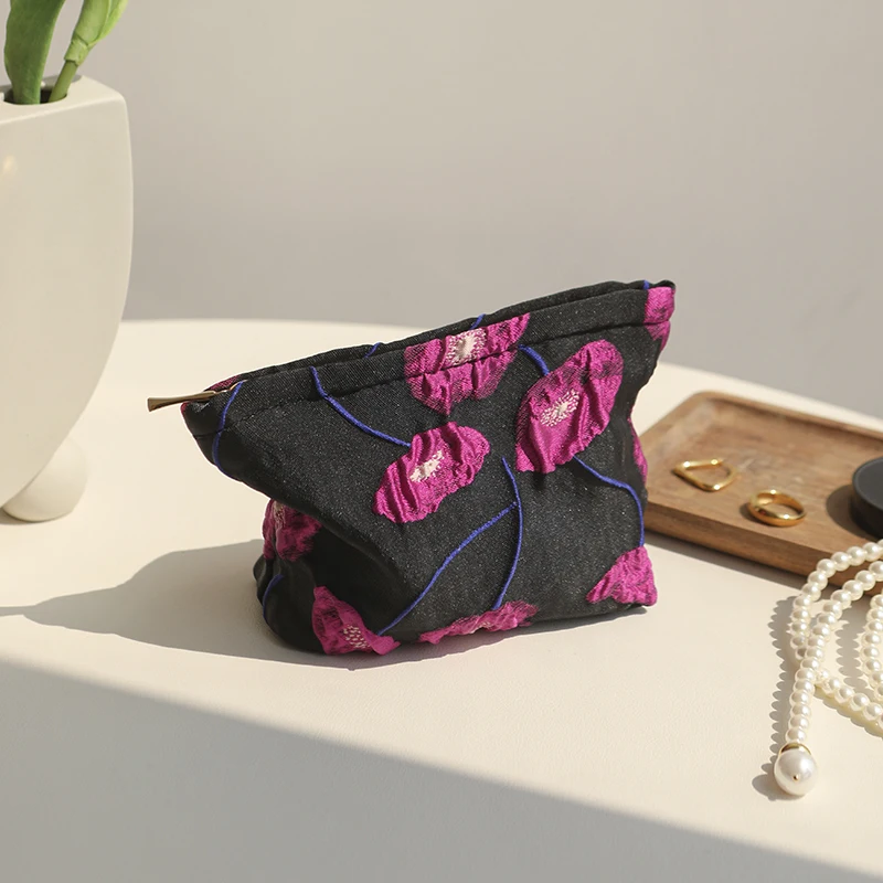Women\'s Cosmetic Bag Small Purple Flowers Large Capacity Cosmetic Lipstick Storage Bag Portable Coin Purse Commuter Card Holder