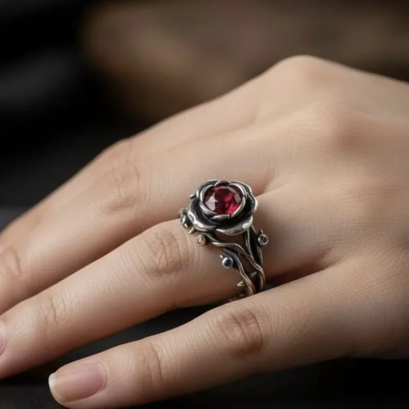

2026 New Eco-Friendly Alloy Flower Ring - Thorn Rose Red Diamond Retro European American Style Women's Fashion Jewelry