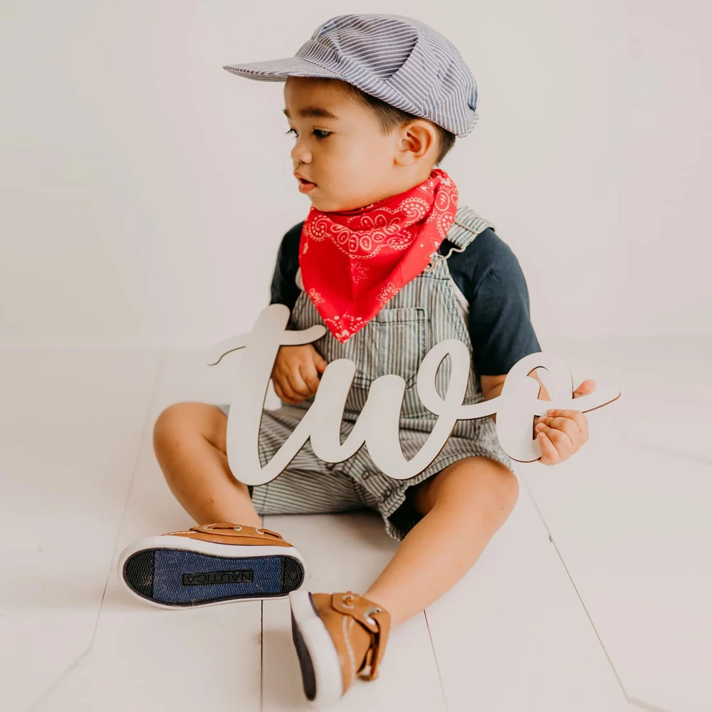 

Custom Two Sign Photo Prop for Second Birthday Photo Shoot for Babies Wooden Number Sign Photographer Number Sign