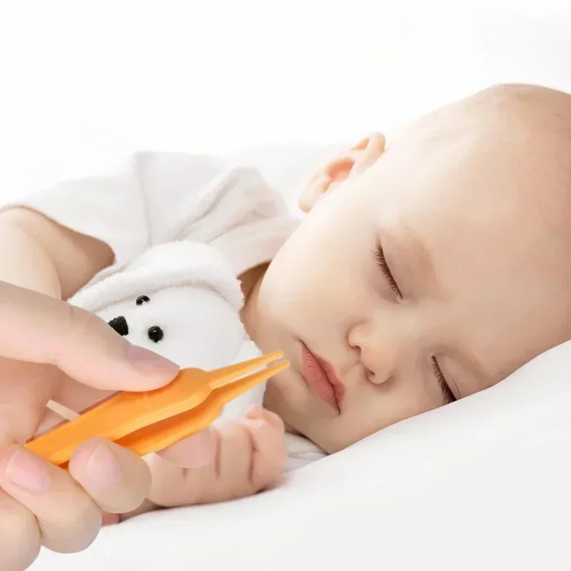 vvocci Nasal Professional with Tweezers for Infants Kids Baby Aspirator with Nose Cleaning Tweezers Set Syringe Nasal Irrigator