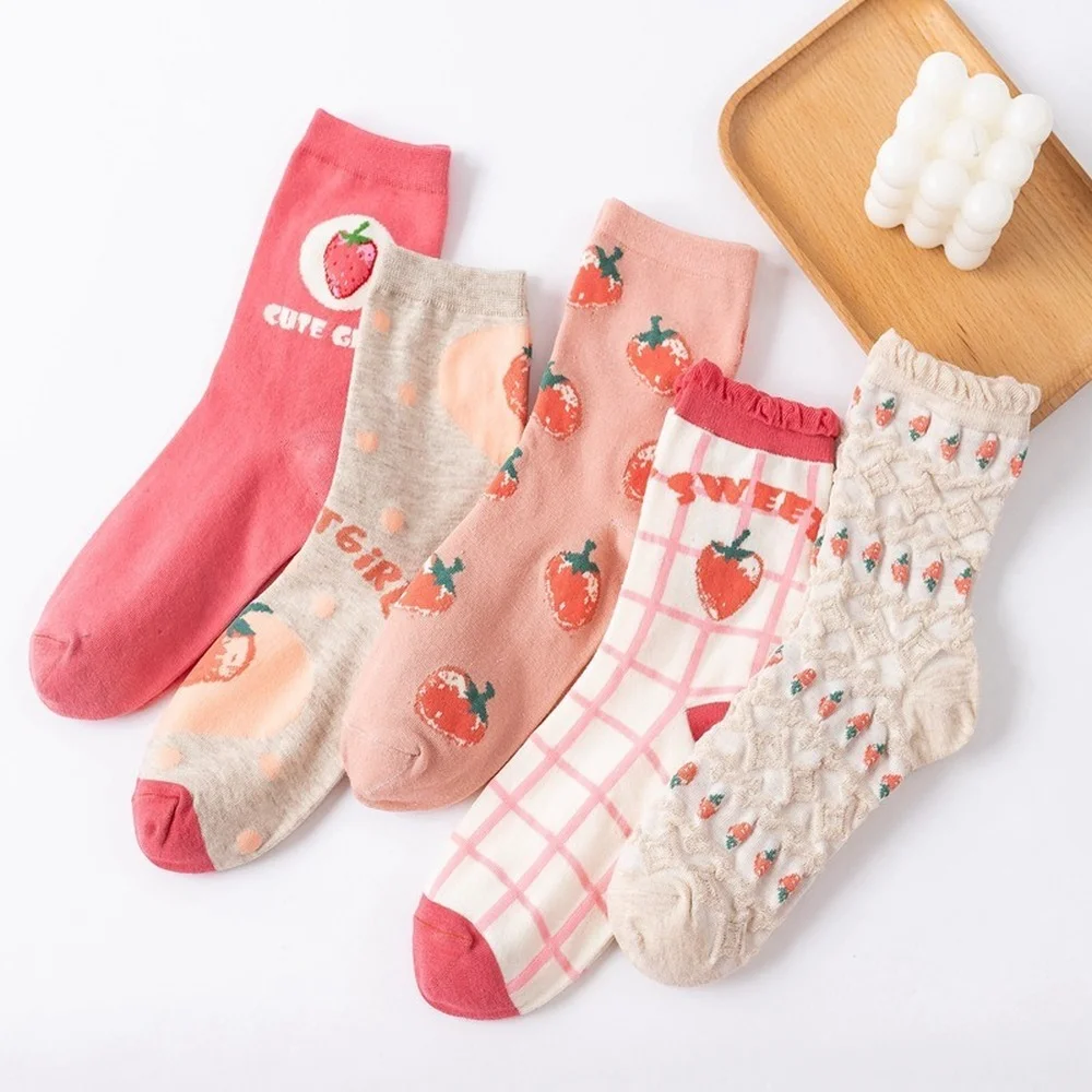 2022 New Hot Fashion Ins Cute Kawaii Women Cartoon Socks Harajuku Plaid Striped Pink Strawberry Women Casual Socks