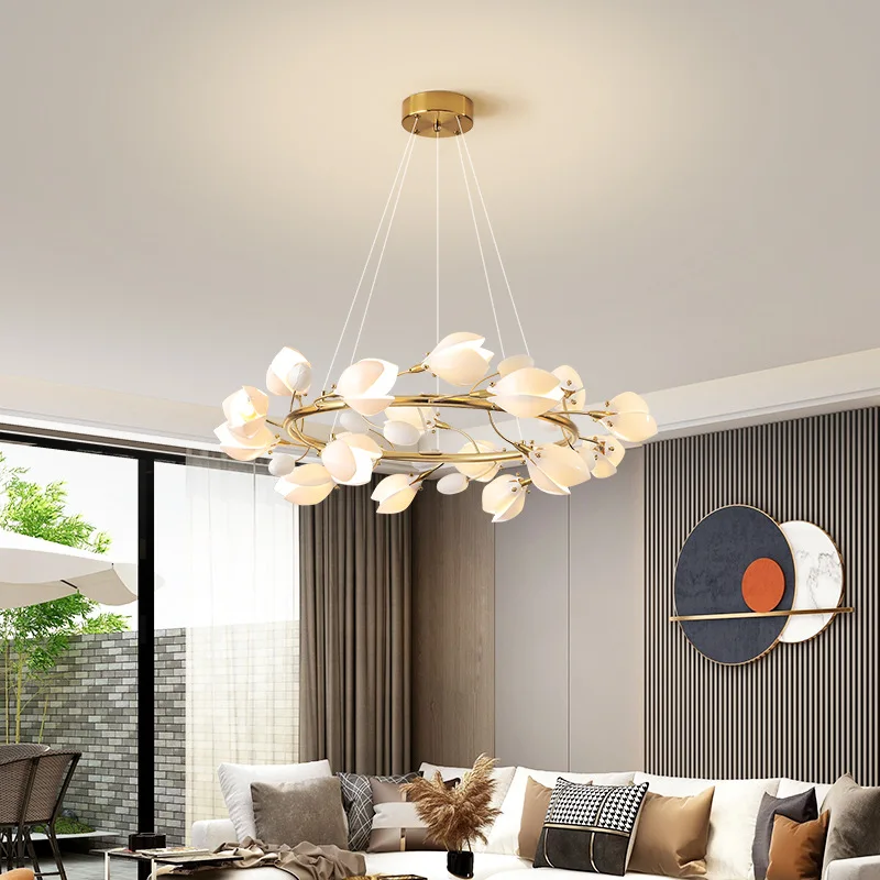Cream style chandelier; French creative flower bedroom light; modern minimalist restaurant