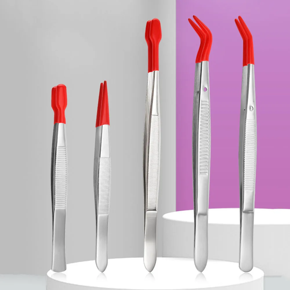 Zalotka do rzęs ze stali nierdzewnej z zakrzywionymi końcówkami, klips do brwi z okrągłą główką, klips do sierści zwierząt, spiczasty trymer do brwi, narzędzie do makijażu i pielęgnacji urody.