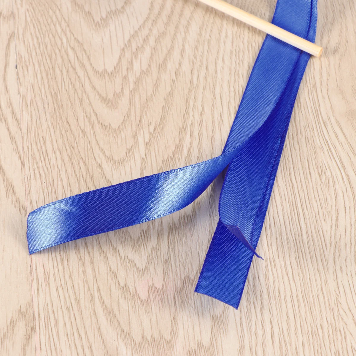 

20Pcs Wedding Blue Ribbon Stick Streamers Creative Ceremony Reception Wedding Party Favor Fairy Wand Streamers