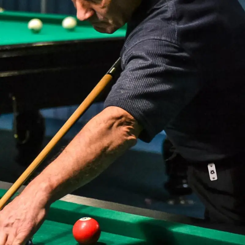 حامل الطباشير المغناطيسي للبلياردو مع مشبك حزام حافظة الطباشير المحمولة الصغيرة مع مفتاح ربط ملحقات السنوكر أداة عملية