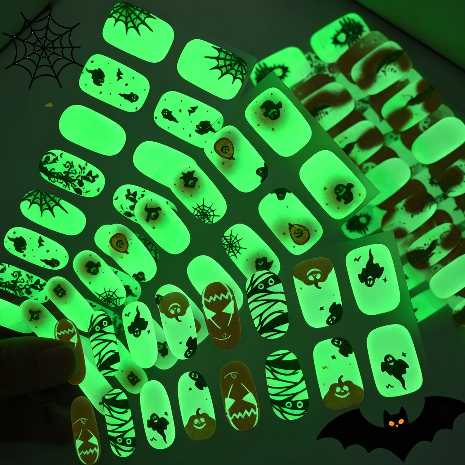 Horror Halloween Luminous Nail Polish Stickers set Pumpkin Mummy Spider Bat Full Cover Nail Wraps Glow In Dark Manicure Decals