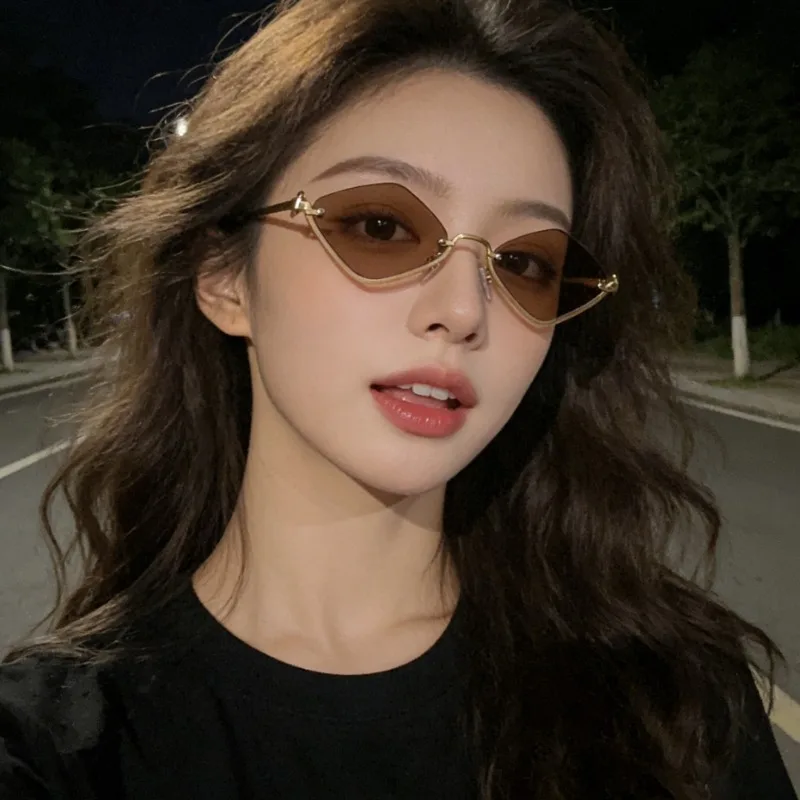 1 Stück Unisex-Diamant-Metallbrille im eleganten Retro-Stil für den Alltag und Partys, perfektes Geschenk für Festivals