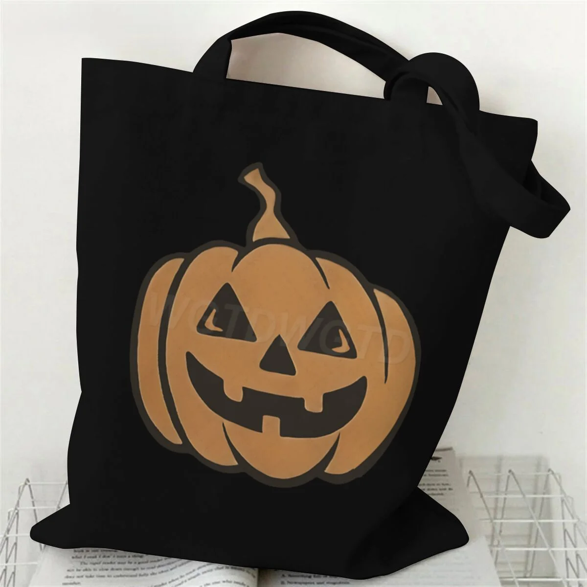 Halloween Cartoon Pumpkin Pattern Canvas Bag for Men and Women Reusable Eco Shopping Shoulder Bag Simple Trendy Youth Canvas Bag